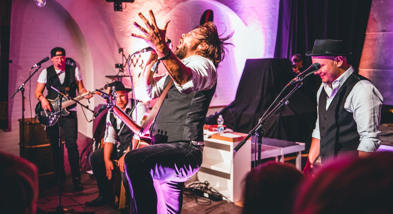 LiveisLife_2019-8993.jpg